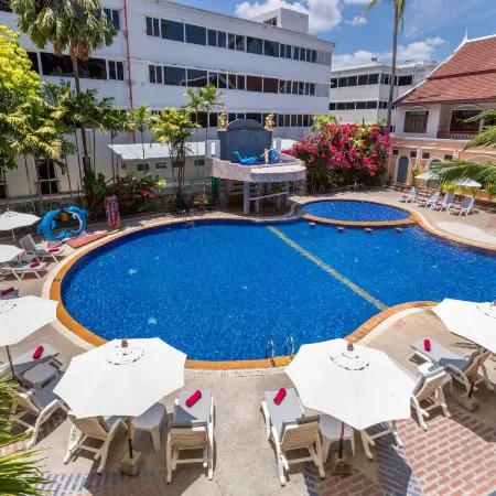 Tony Resort