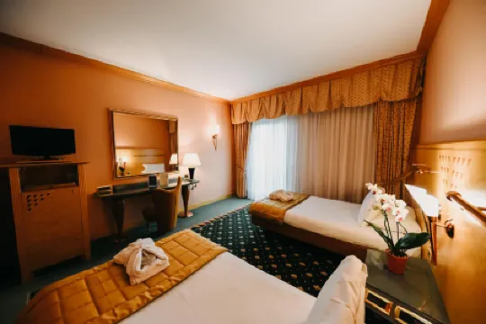 โรงแรม SHG อันโตเนลลา