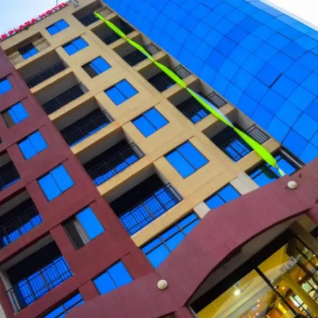 Igar Plaza Hotel