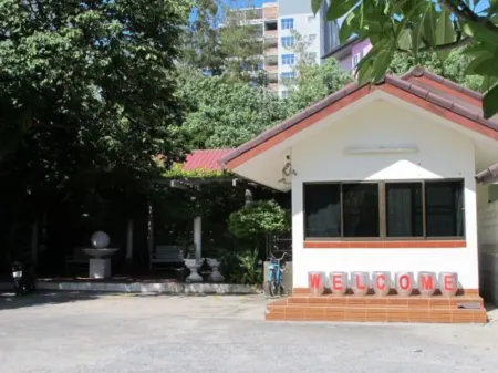 Jaroonwej Bangsaen