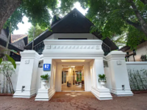 B2 Suthep Night Market Premier Resort Hotels near Wat Phra That Doi Suthep