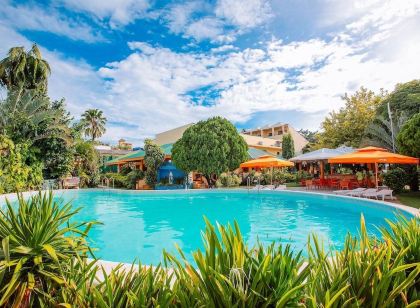 Paradise Garden Resort Hotel & Convention Center Boracay powered by ASTON