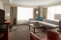 Marriott Downtown at CF Toronto Eaton Centre Hotels near Masjid Toronto