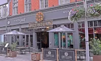 The Gresham Aparthotel - С баром