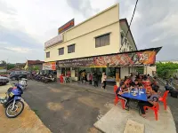 Homestay Ali Imran Hotels in Dengkil