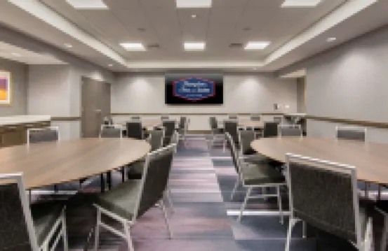 Hampton Inn & Suites Fort Worth Downtown