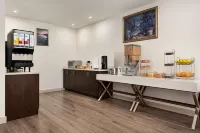 هاورد جونسون باي ويندام غرافينهورست - فطور