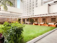 Hilton Colon Quito Hotels near Parque El Ejido