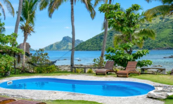 Barefoot Kuata Island Resort