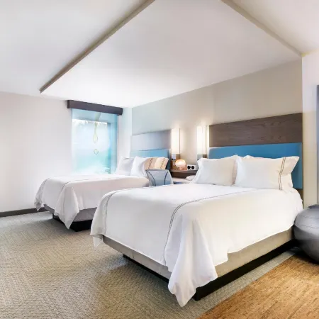 EVEN Hotel ROCKVILLE - WASHINGTON DC AREA by IHG Отели рядом с достопримечательностью «Роквилл Таун сквер»