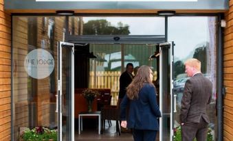 The Lodge at Perth Racecourse