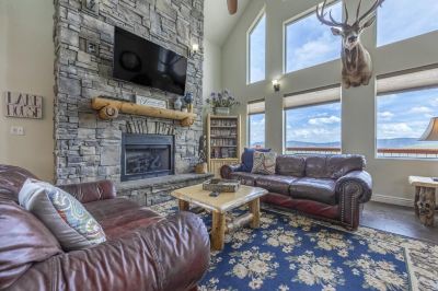 Other Yard is Kids Paradise! Beach Access! Tons of Space! Photo