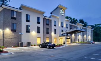 Sleep Inn & Suites - Coliseum Area