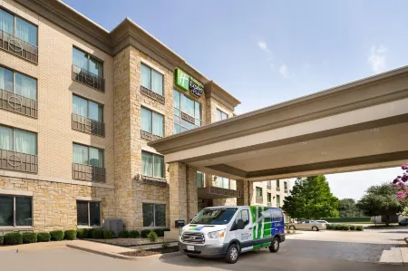 Holiday Inn Express & Suites Dallas NE - Allen Отели в г. Аллен