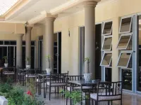 Ya Rena Guest House Hotels in Southern