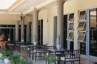 Ya Rena Guest House Hotels in Southern