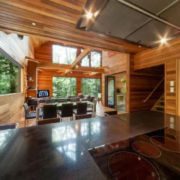 Phoenix Chalets by Hhg