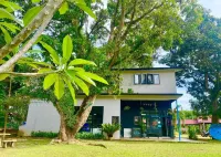 Mango's Park Port Dickson by Zuzu Отели в г. 