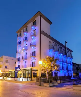 Hotel Emilia Hotels in Torre Pedrera