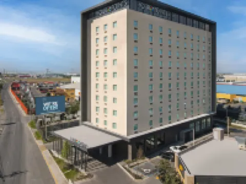 Four Points by Sheraton Monterrey Airport 阿波達卡住宿飯店