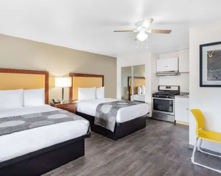 Oceanside Inn & Suites, a Days Inn by Wyndham Hoteles en Fort Bragg