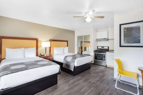 Oceanside Inn & Suites, a Days Inn by Wyndham Hotels in Fort Bragg