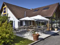 Kyriad Geneve - Saint Genis Pouilly Hotels in Ain