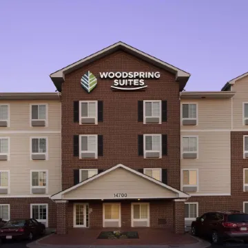 WoodSpring Suites Kansas City Lenexa