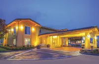 La Quinta Inn by Wyndham Moline Airport - Pet friendly