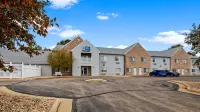 Best Western Dodgeville Inn  Suites Hotels in Mineral Point