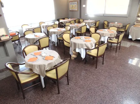 Plus Welcome Milano Отели рядом с достопримечательностью «Armani Silos»