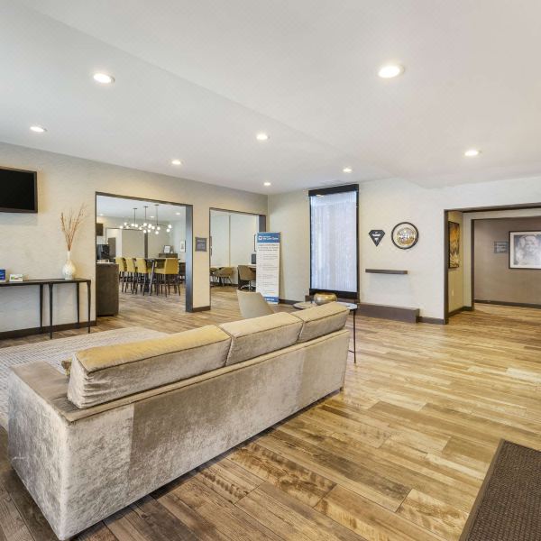 Comfortable hotel lounge accommodation in Nashville Tennessee