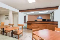 Days Inn by Wyndham Tappahannock - Motels
