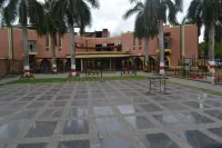 Hotel Akanksha Hotels in Kurandi