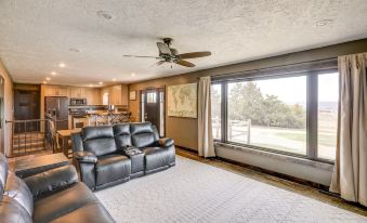Cozy South Dakota Retreat Near Fishing and Lakes!