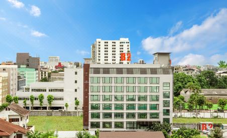B2 Bangkok Srinakharin Boutique & Budget Hotel - Housity