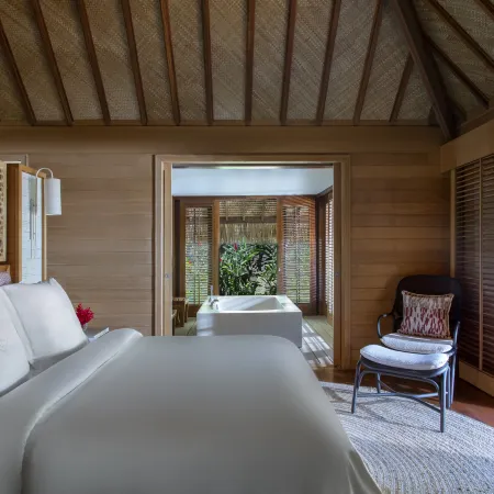 Four Seasons Resort Bora Bora