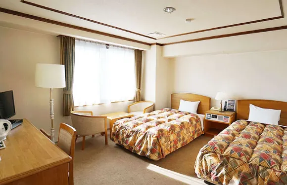 寢屋川潮流酒店