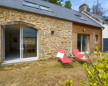 Pointe du Raz Hotels in Plovan