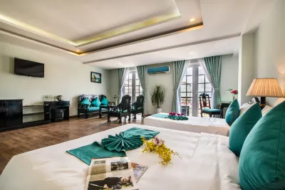 Khách sạn The Sunriver Boutique Huế