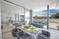 Villa Prol20, Contemporary 3Bdr Protaras Villa with Pool, Close to the Beaches