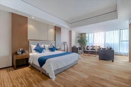 Yeste International Hotel （Chengdu Shuangliu Airport） Отели рядом с достопримечательностью «Jiaolonggang Zhanshi Center»