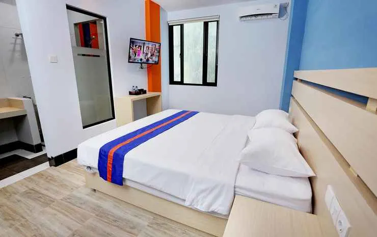 Budget Hotel by the Harbour