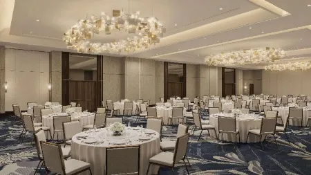 Valley Hotel Homewood Birmingham, Curio Collection by Hilton Отели рядом с достопримечательностью «Университет Самфорд»