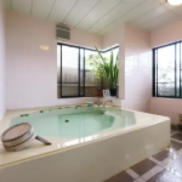 Yadokari a Hot-Spring Inn Featuring Local Seafood Cuisine