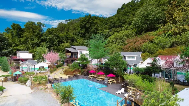 嘉平吸引力旅館