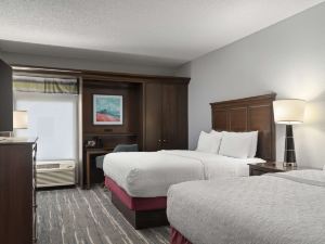 Hampton Inn & Suites Newport News-Airport (Oyster Point Area)