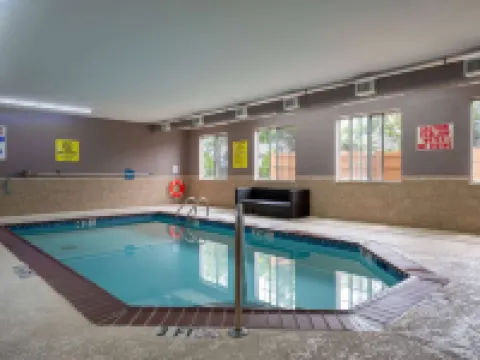 Super 8 by Wyndham Salisbury Hotels in Salisbury