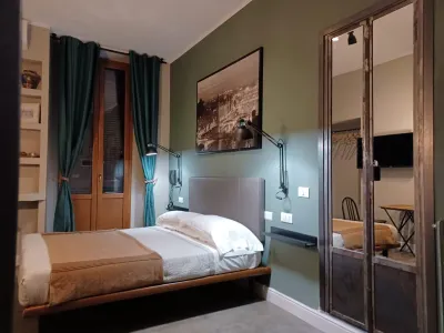Hotel Calypso Hotels near Loreto Station