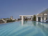 Poli House by Afi Hotels - С бассейном
